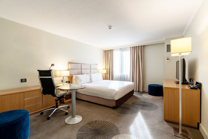 Room 15 of 129