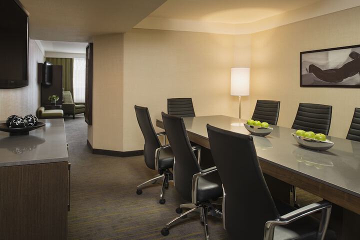 Room 15 of 28