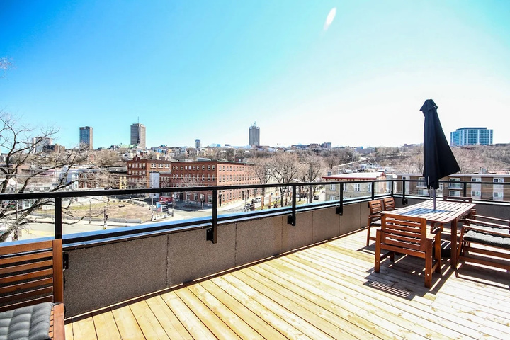 Terrace/Patio 7 of 17