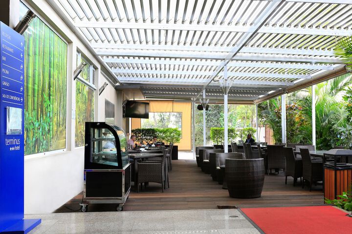 Terrace/Patio 50 of 52