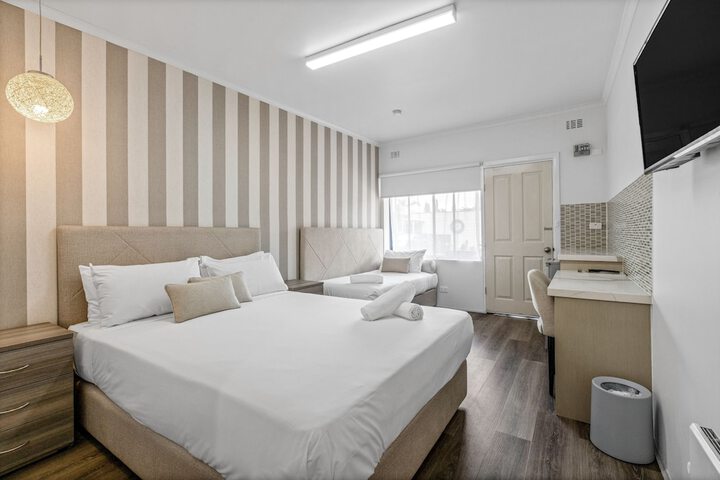 Room 13 of 45