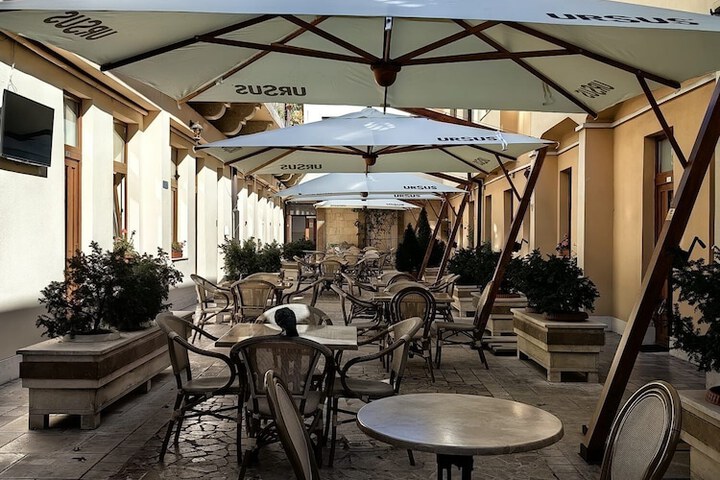 Terrace/Patio 23 of 34