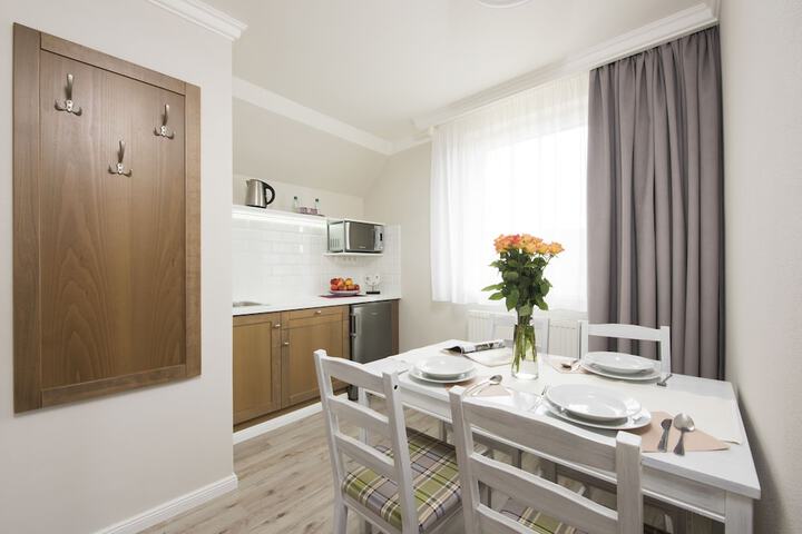 Dining Photos