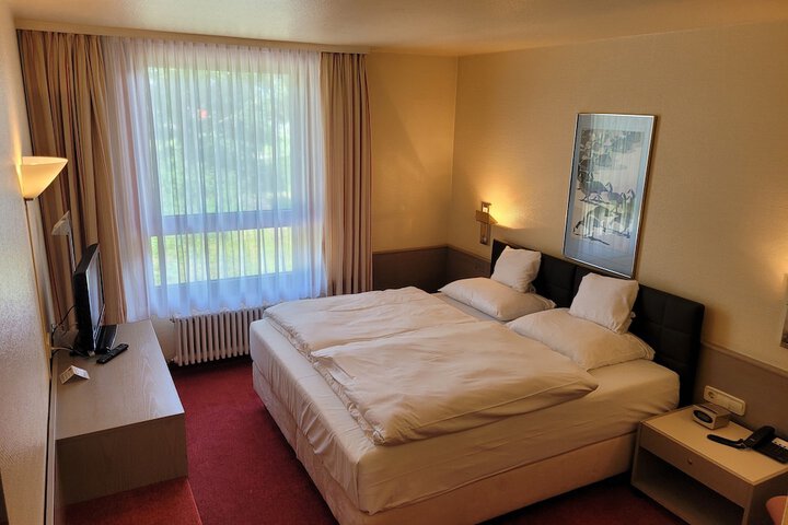 Room 21 of 47