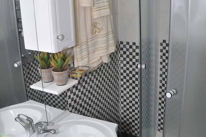 Clean Restrooms