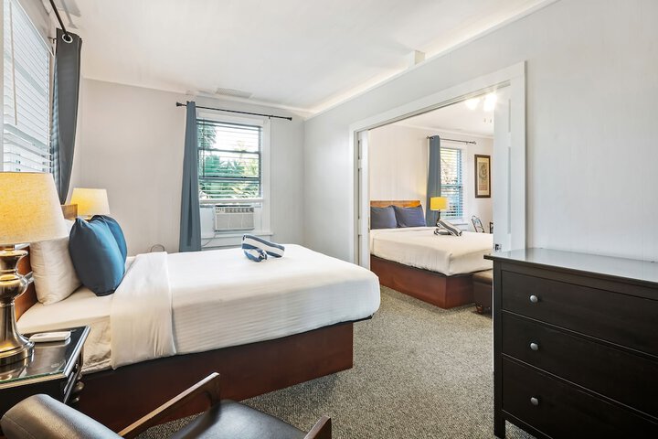 Room 12 of 62