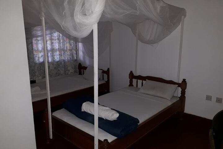 Room 54 of 57