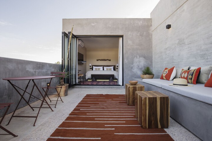 Terrace/Patio 35 of 56