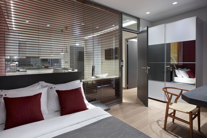 Room 4 of 56
