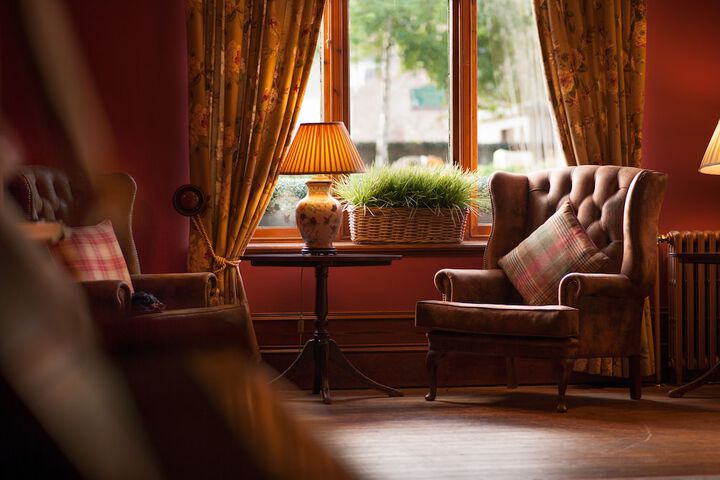 Lounge 64 of 73