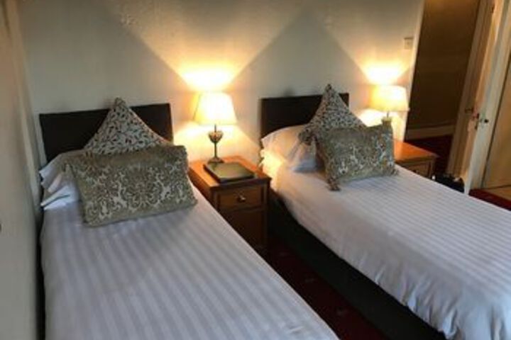 Room 19 of 30