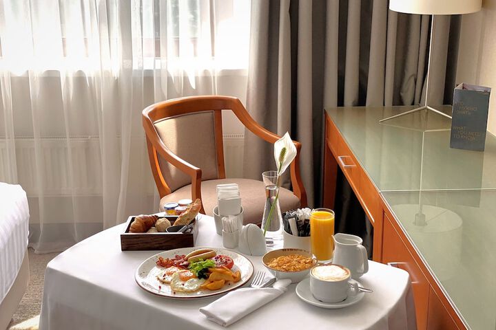 Dining Photos