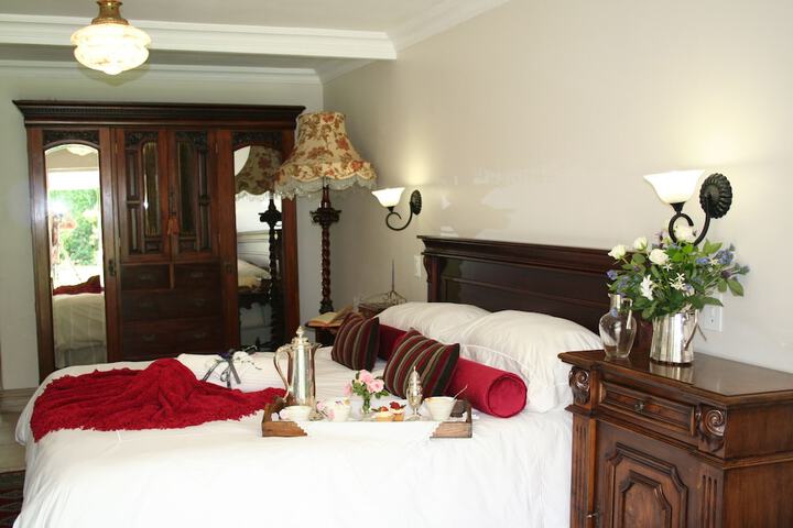 Room 36 of 61