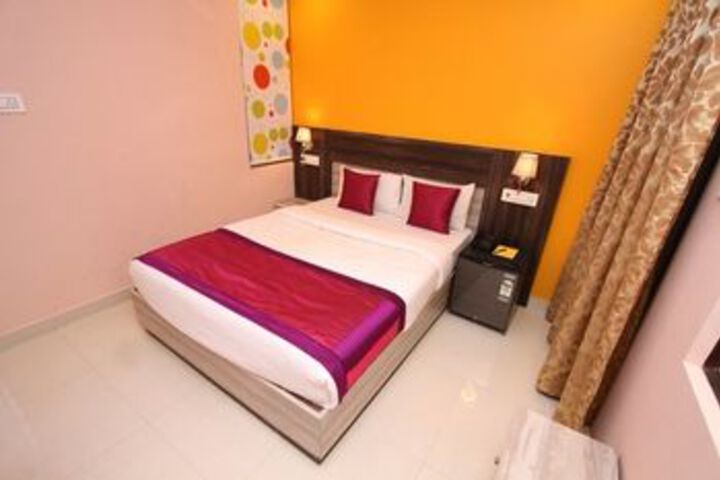 Room 14 of 20