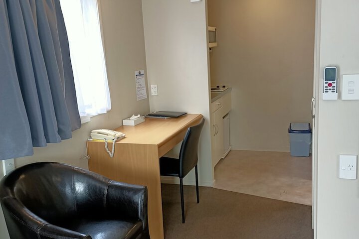 Room 41 of 95