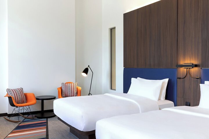 Room 6 of 50