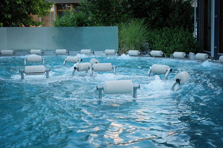 Pool 73 of 113