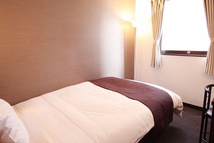 Room 8 of 21