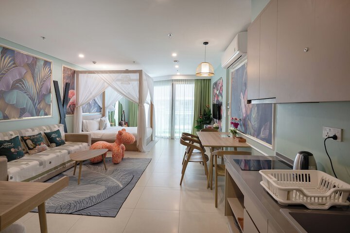 Room 36 of 299