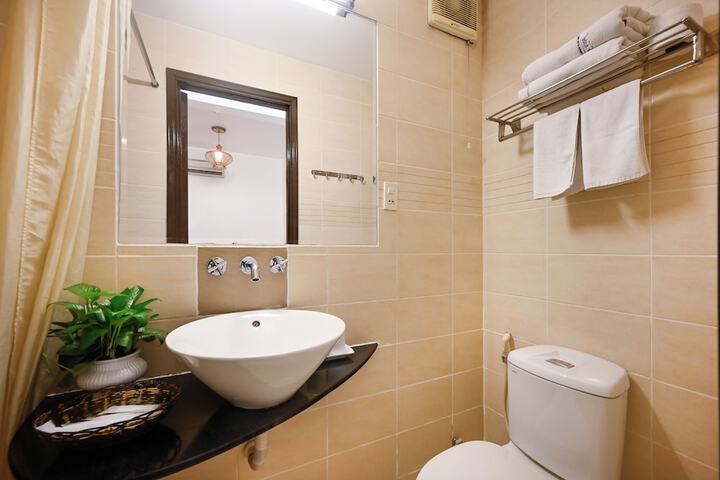 Bathroom Interior Photo