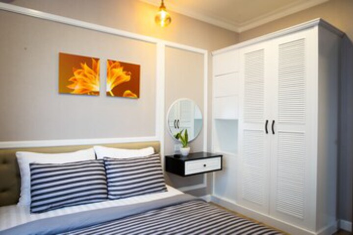 Room 21 of 155