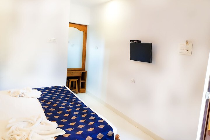 Room 14 of 101