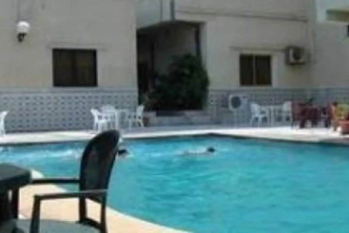 Pool 7 of 11
