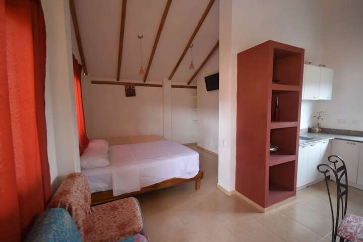 Room 10 of 43