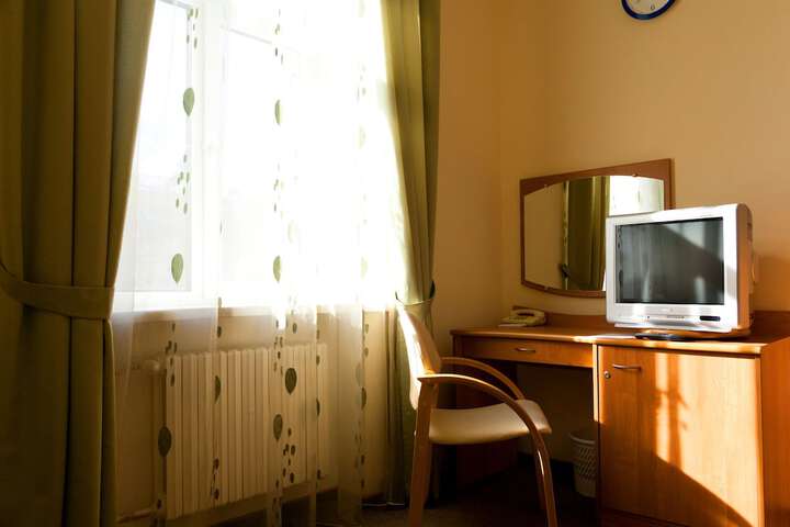 Room 5 of 71