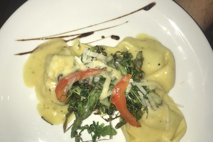 Dining 70 of 82