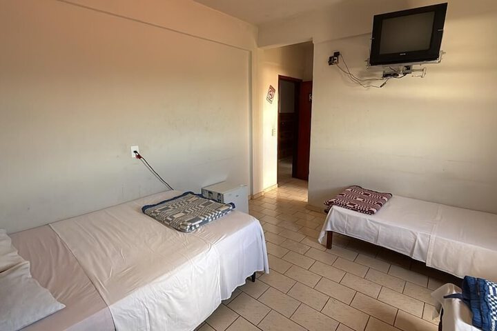 Room 8 of 88