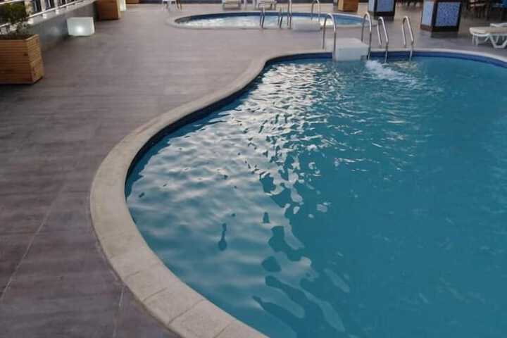 Hotel with Pool