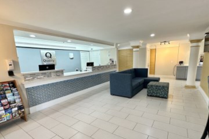 Hotel Interior 7 of 19