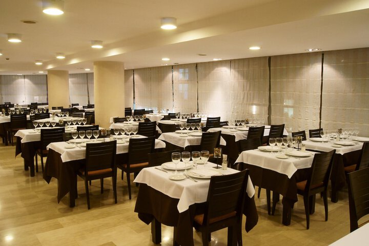 Dining 45 of 67