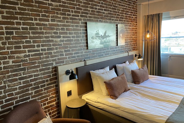 Room 20 of 117
