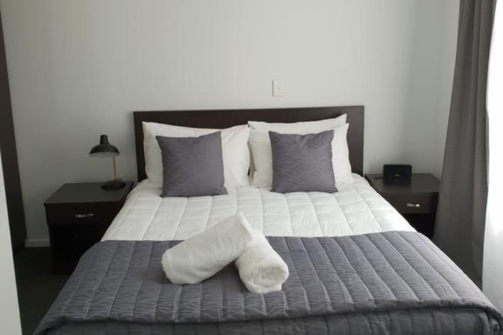 Room 5 of 40