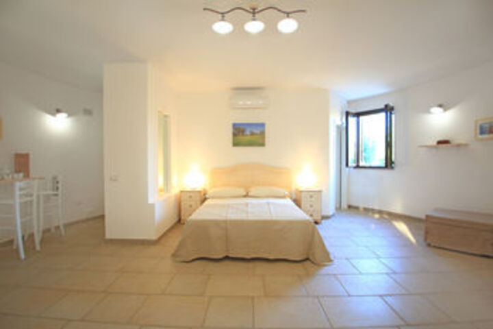 Room 15 of 44