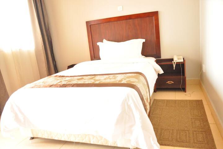 Room 9 of 51