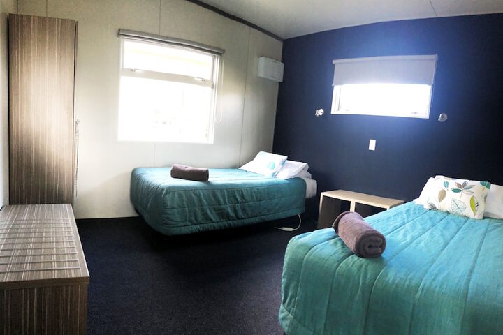 Room 14 of 110
