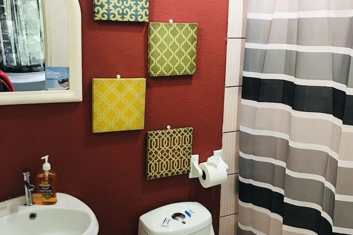 Room 31 of 51