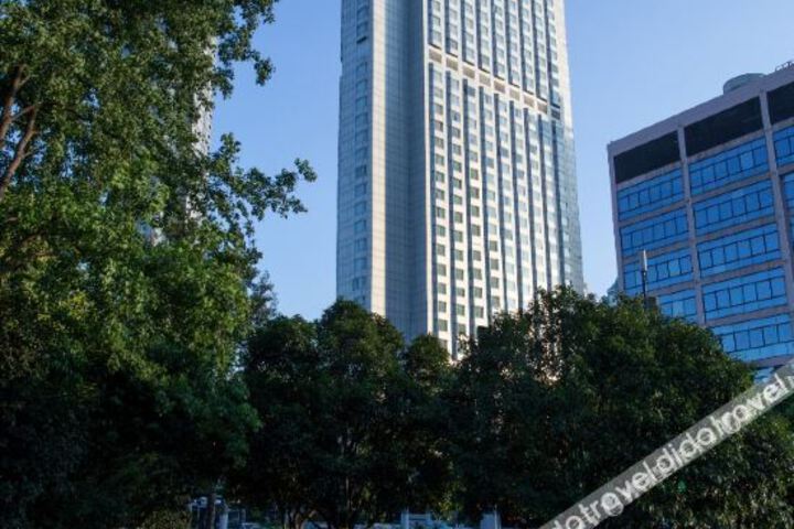 Jing An Hilton Shanghai Hotel (formerly Hilton Shanghai Hotel)