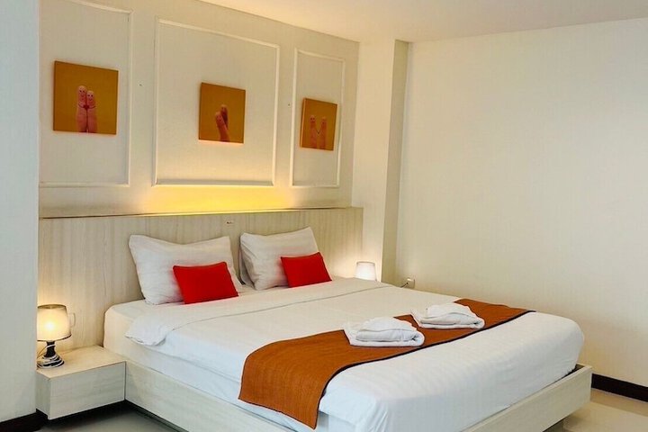 Room 57 of 174
