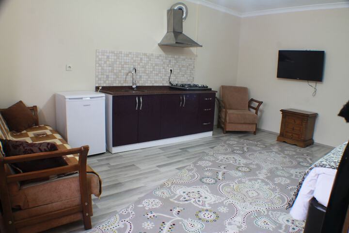 Room 16 of 30