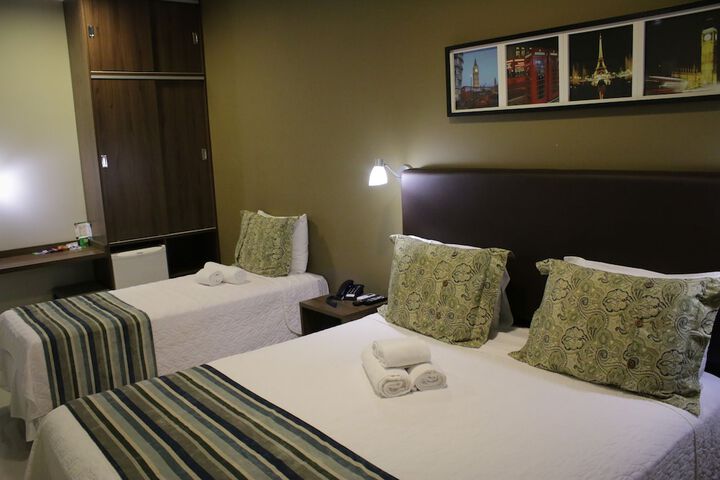 Room 6 of 61