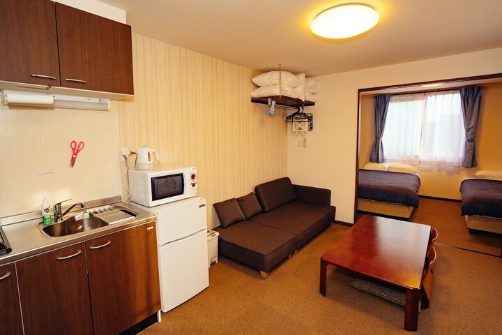 Room 8 of 54