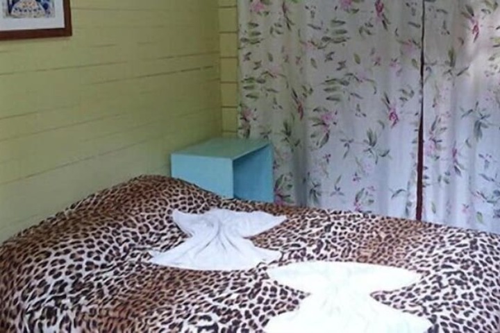 Room 8 of 52
