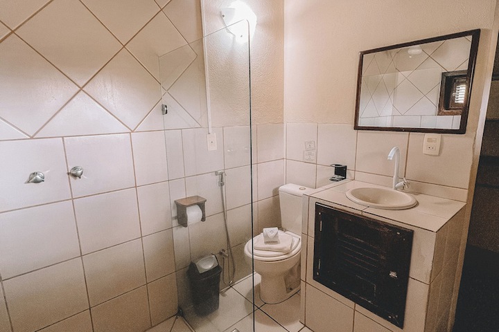 Room 93 of 124