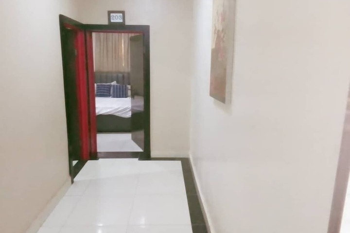 Room 7 of 31
