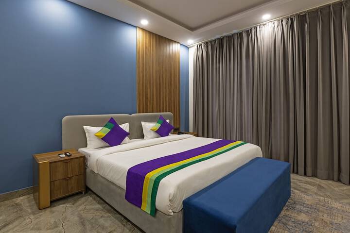 Room 8 of 59