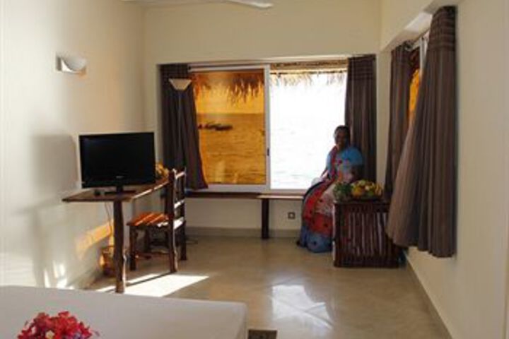 Room 34 of 38